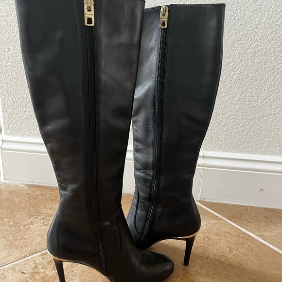 Coach leather boots heels size 5B - Picture 4 of 8